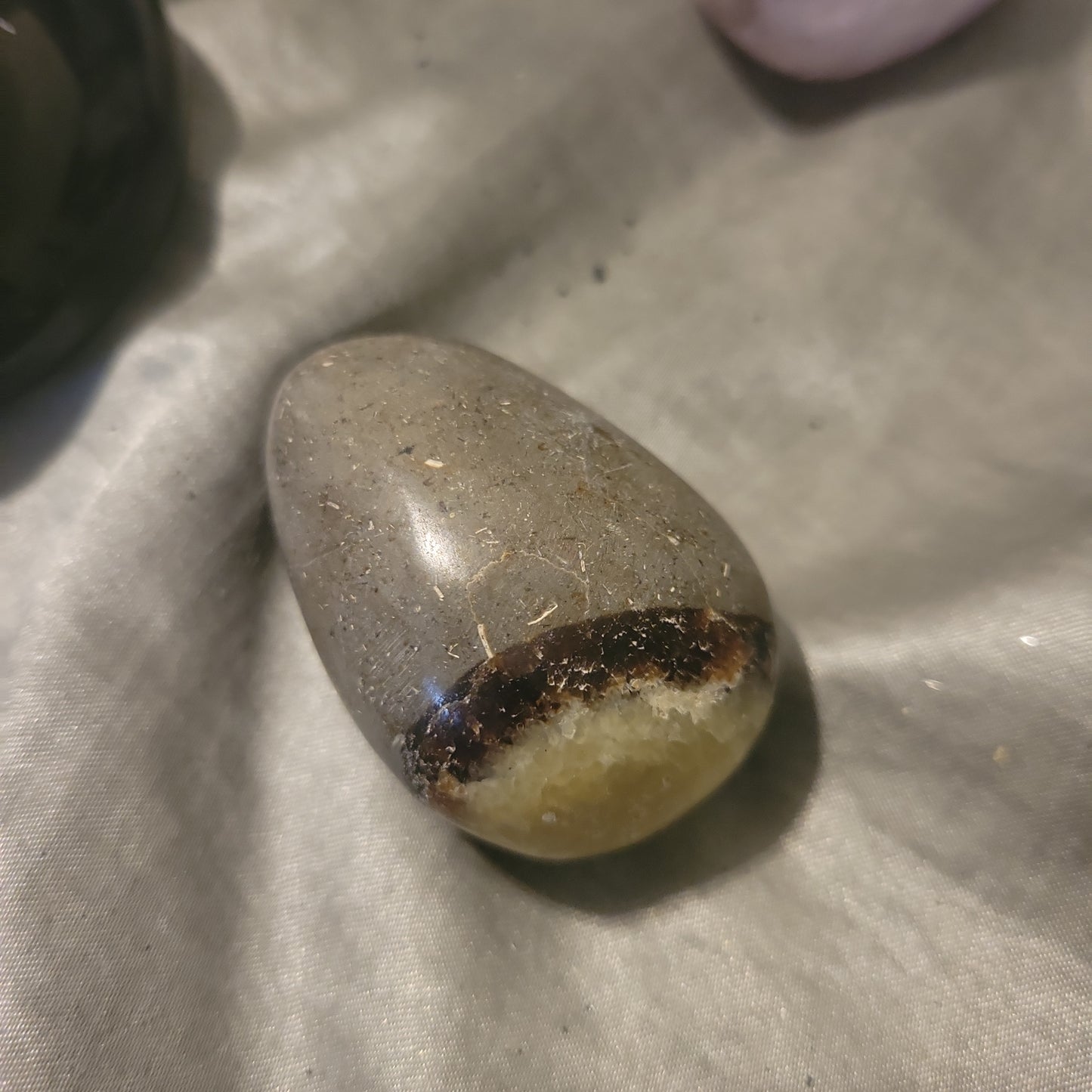 Palm stones, hearts and Freeforms