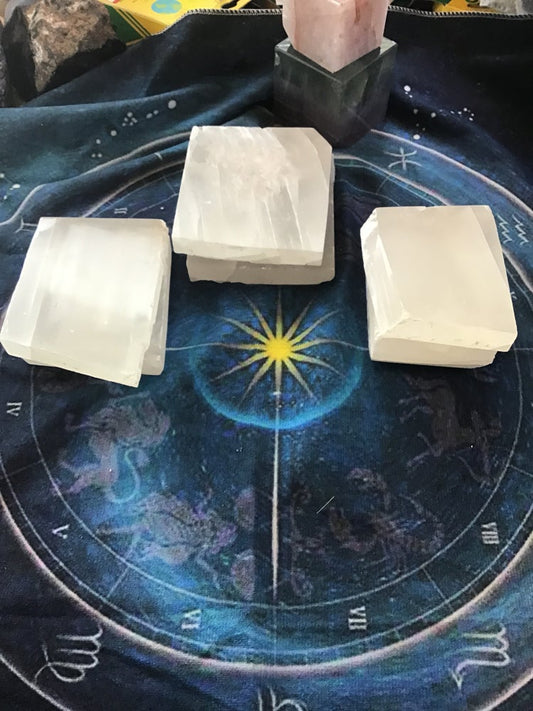 Satin spar slab